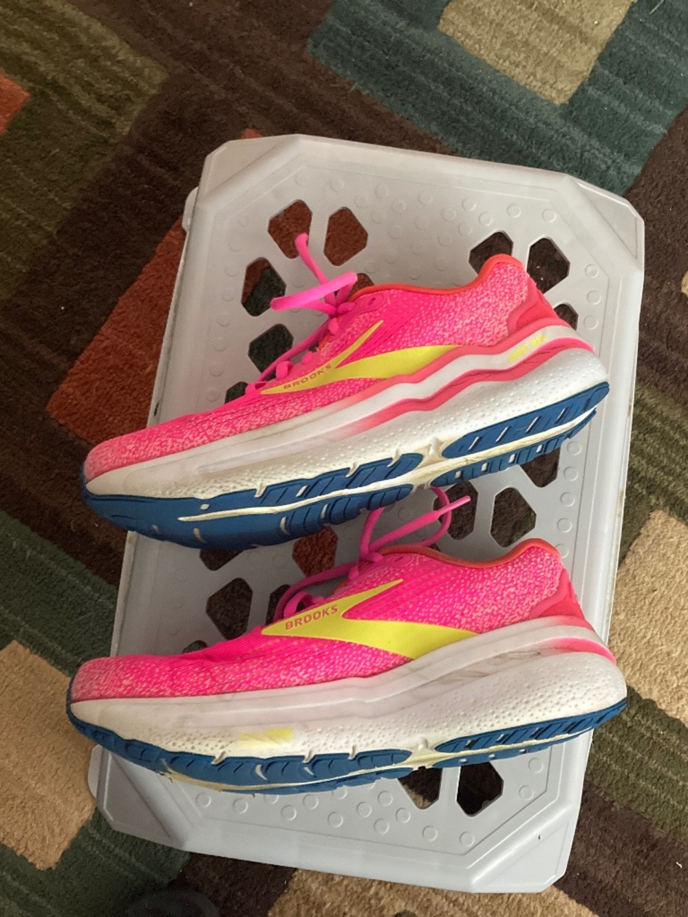 Brooks Ghost Max 2 - Hot Pink Yellow - Womens Athletic Shoes - Size US 9.5